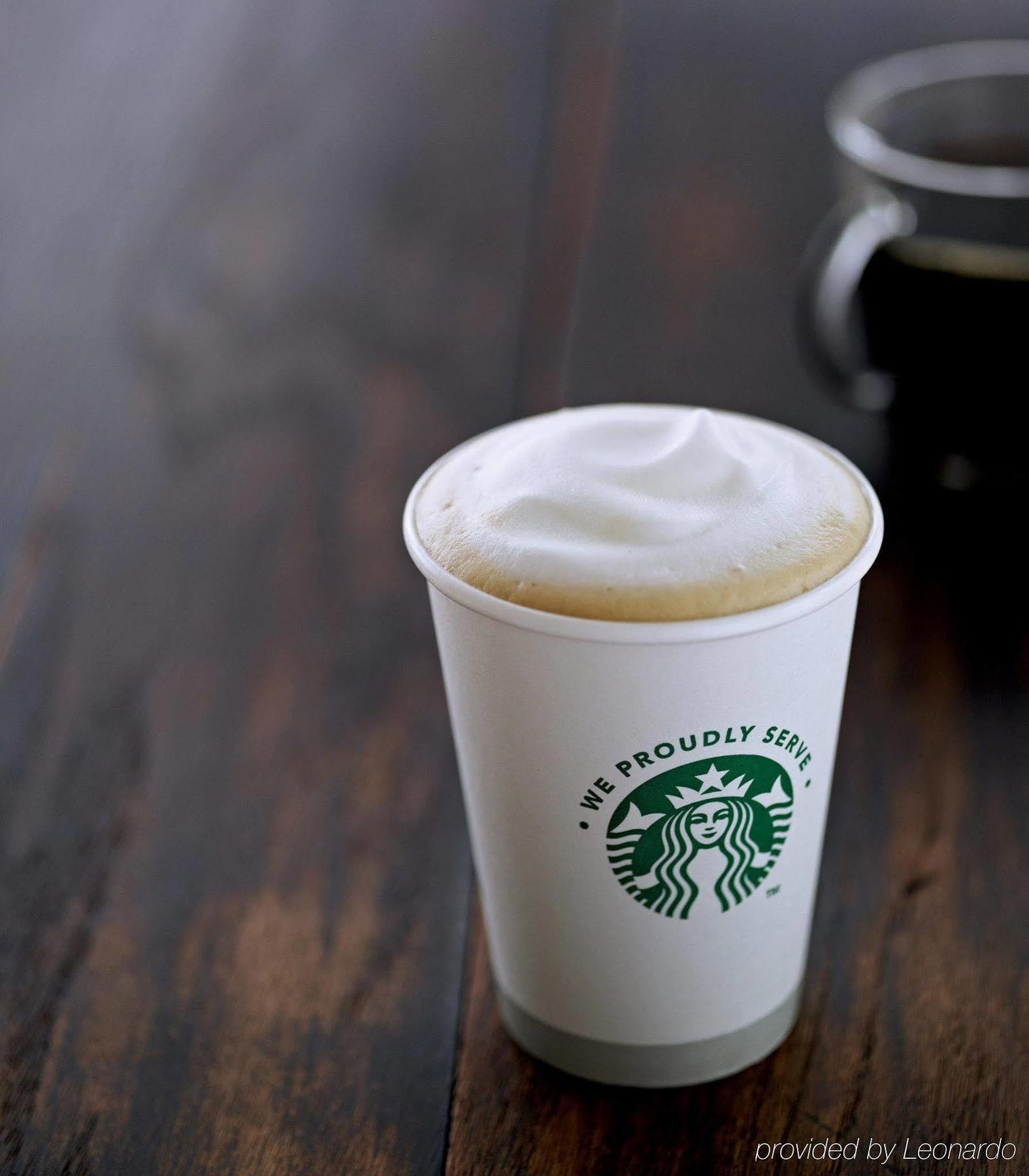 ホテル コートヤード スプリングフィールド エクステリア 写真
